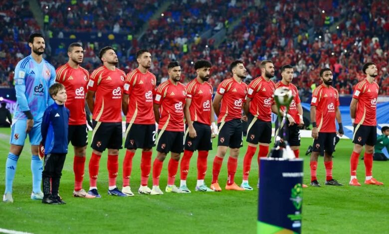 فرط الأهلي بشكل غريب في أفضليته بإضاعة لاعبيه للركلتين الرابعة والخامسة لينجح الفريق المكسيكي في تعديل النتيجة. وبعدها حسم باتشوكا المباراة بنتيجة 6-5.