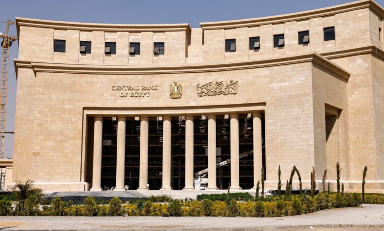 23.7 مليار دولار تحويلات المصريين العاملين بالخارج خلال 10 أشهر