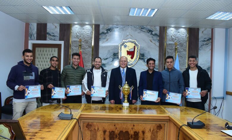 جامعة سوهاج يكرم الطلاب الفائزين في الملتقيات الرياضية والثقافية والفنية