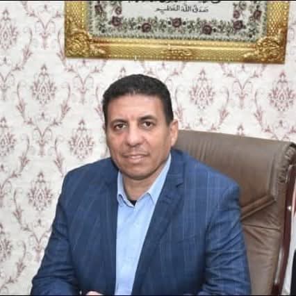 محافظ المنيا يُجري حركة تنقلات لرفع كفاءة الجهاز التنفيذي