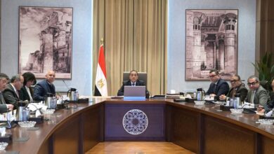 رئيس الوزراء يتابع الموقف التنفيذي للمراحل المتبقية لمشروع القطار الكهربائي الخفيف