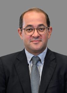 بدء تنفيذ التكليف الرئاسي بدعم موازنة العلاج على نفقة الدولة لإنهاء قوائم الانتظار
