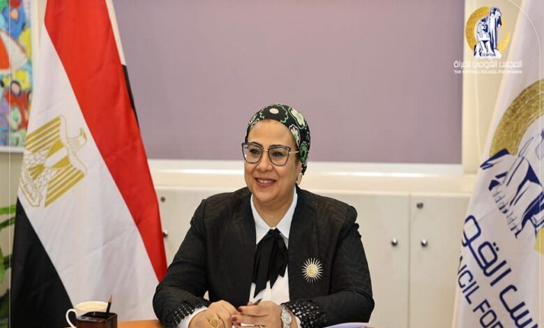 رئيس المجلس القومي للمرأة:تقدير كبير يكنه المجتمع للأم