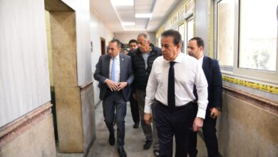 وزير الصحة :تشكيل لجان للخدمات المعملية بكافة المحافظات