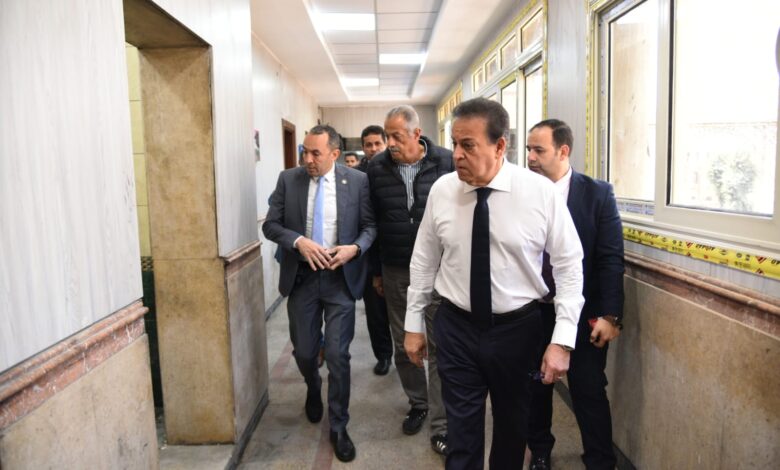 وزير الصحة :تشكيل لجان للخدمات المعملية بكافة المحافظات
