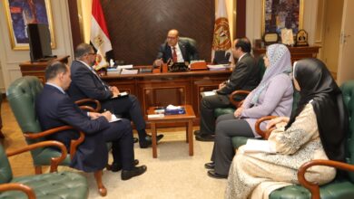 وزير العمل يلتقي الرئيس التنفيذي للأكاديمية الوطنية للعلوم والمهارات الالمانية