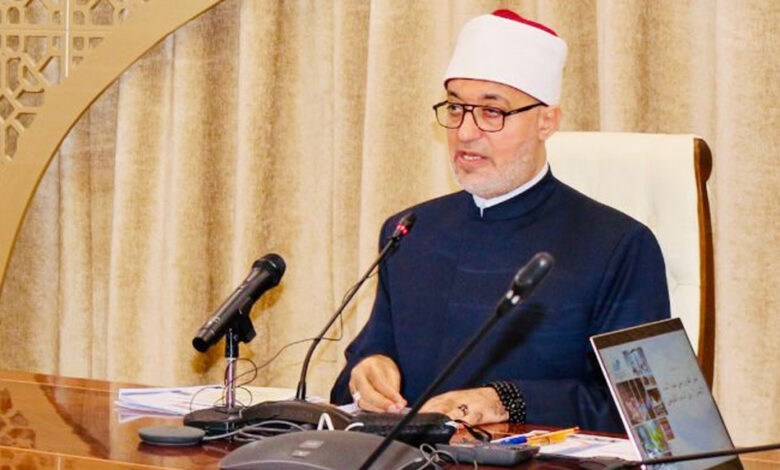 المفتى: استهداف الأبرياء جريمة بشعة يرتكبها الاحتلال الإسرائيلي تستوجب موقفًا دوليًّا حاسمًا