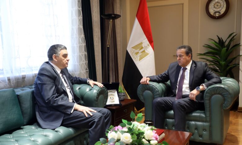 وزير الصحة يبحث مع رئيس الهيئة المصرية للشراء الموحد مستجدات إنشاء مراكز تدريب