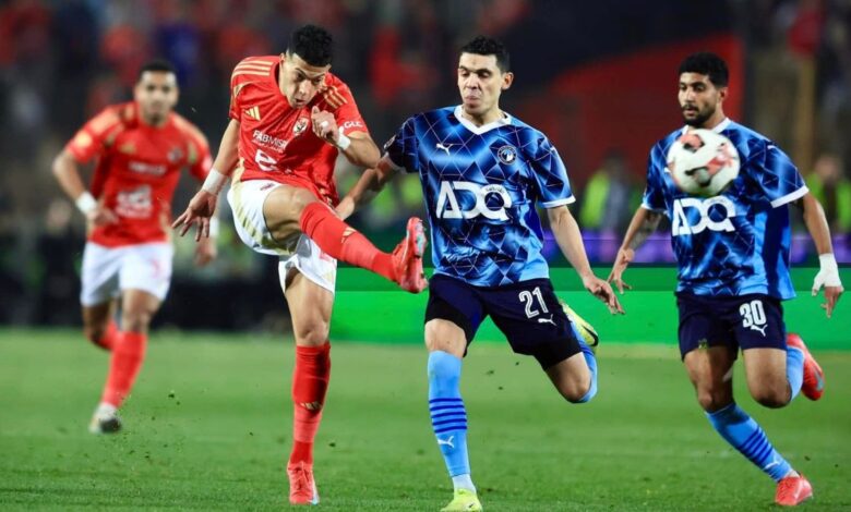 من يحسم لقب الدوري لمباريات الأهلي وبيراميدز المتبقية !!!؟