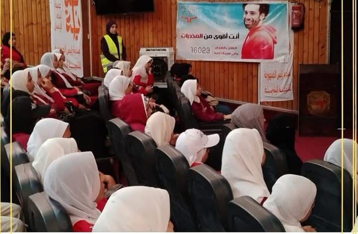 بيوت التطوع لصندوق مكافحة الإدمان بالجامعات تنفذ برامج لوعي الطلاب بخطورة المخدرات