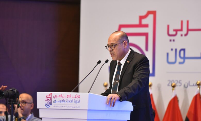 وزير العمل :الدولة حريصة على الاستثمار في البشر وتوفير الحياة الكريمة لكافة المواطنين