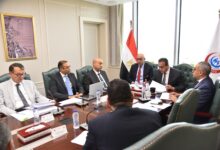 عقد الدكتور خالد عبدالغفار نائب رئيس مجلس الوزراء وزير الصحة والسكان، اجتماعا، مع السيد محمد عبداللطيف وزير التربية والتعليم والتعليم الفني،