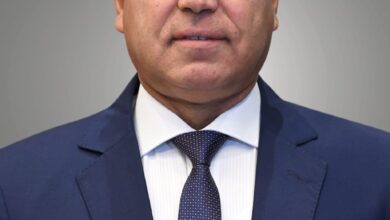 وزير الصناعة والنقل يشهد توقيع عقد ترخيص شركة جرين فالي لخدمات السيارات الكهربائية