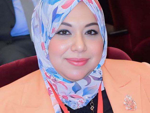 مستشارة وزارة التعليم للتربية الرياضيه والمدارس العسكرية :التفاني في العمل سر النجاح