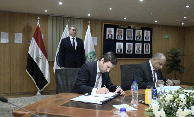 استثمارات بترولية جديدة بشركة جنوب الوادي المصرية القابضة للبترول