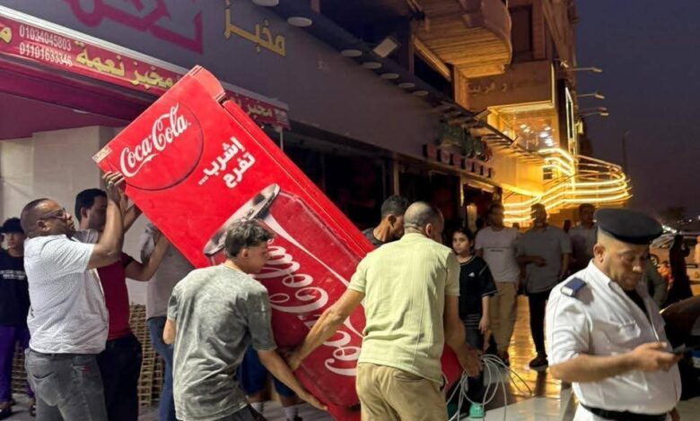 رفع ١٣٠٠ حالة إشغال للمقاهي والمطاعم والمحال بحدائق الأهرام بالجيزة