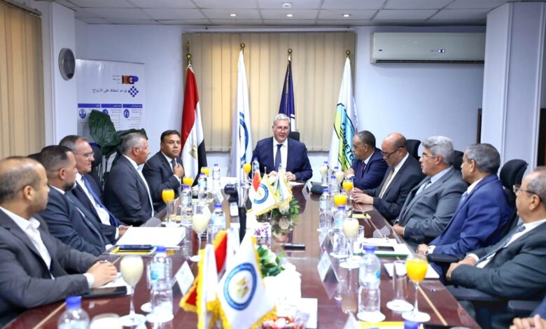 وزير البترول :دعم كامل لشركات الإنتاج لزيادة معدلات البترول والغاز.