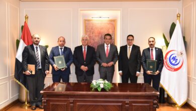وزيرا الصحة و التعليم العالي يشهدان توقيع بروتوكول بين قطاع تنمية المهن الطبية ومستشفيات جامعة القاهرة