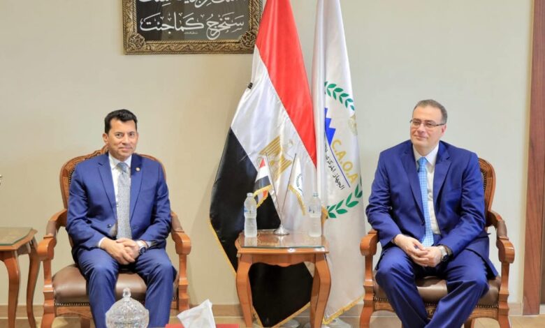رئيس التنظيم والإدارة يستقبل وزير الشباب والرياضة لبحث تعزيز التعاون المشترك