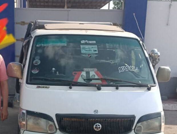 مرور السادات:ضبط سائق مكروباص يستهتر بأرواح المواطنين بطريق كفر داود