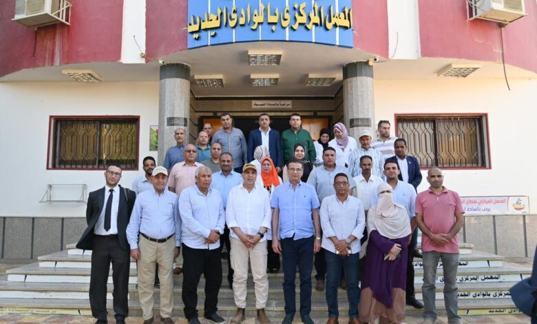 وزير والرى و وزير الزراعة يتفقدان المعمل المركزي للمياه الجوفية