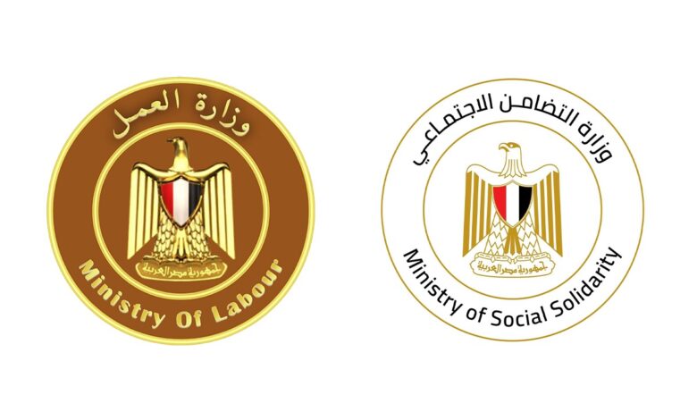 وزيرا التضامن والعمل : زيادة التعويضات لضحايا حادث طريق أشمون إلى 500 ألف جنيه لأسرة كل متوفي و 70 ألفا لكل مصاب