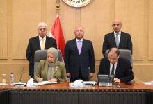 وزير الصناعة والنقل ووزيرالتعليم العالي ووزيرالتعليم يشهدون توقيع بروتوكول تعاون بين مصلحة الكفاية