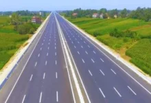 فريق استشاريى طرق يوصى :بالرصف الخرسانى الذى يتصف بتحمل الحمولات العالية
