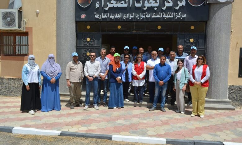 الزراعة" تستعرض تقريرا حول الجهود البحثية والخدمية والميدانية لـ"بحوث الصحراء"
