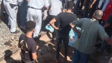 وفاة سيدة وإصـابة شقيقتها أسفل عجلات القطار في قويسنا