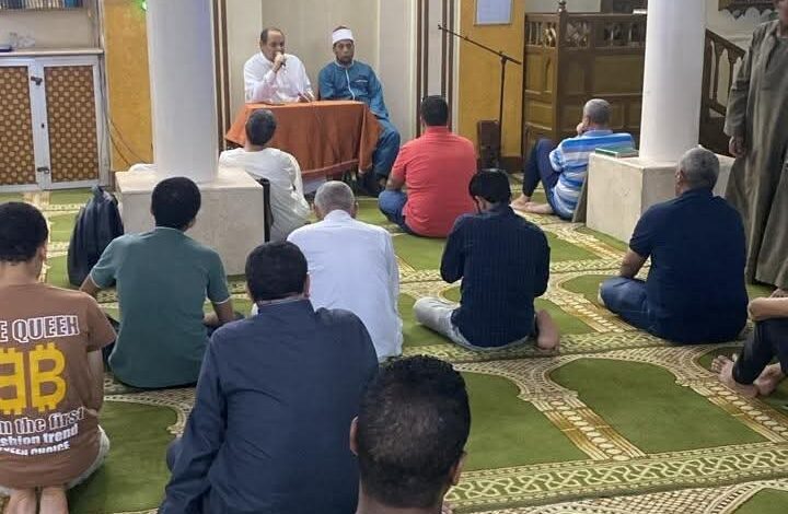 وزارة الأوقاف تعقد (684) ندوة علمية بعنوان:خيرُكم خيرُكم لأهله، وأنا خيرُكم لأهلي