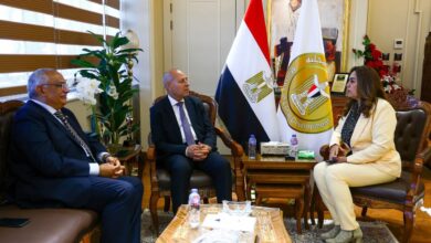 وزيرة التنمية تتابع مع محافظ القاهرة ورئيس جهاز التنسيق الحضاري مقترحات تطوير عدد من الشوارع التجارية بمصر الجديدة
