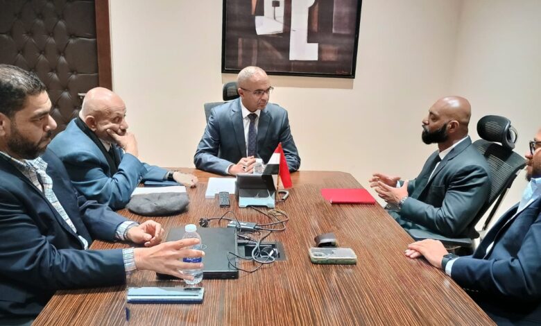 نائب وزير الإسكان يناقش مع مسئولي أحد التحالفات العالمية التصنيع المحلي للمهمات الكهروميكانيكية