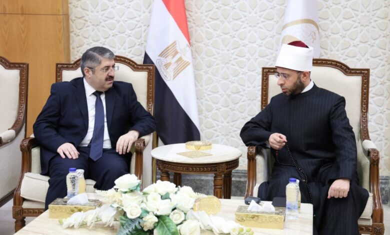 وزير الأوقاف يستقبل رئيس الجالية الأذربيجانية في مصر