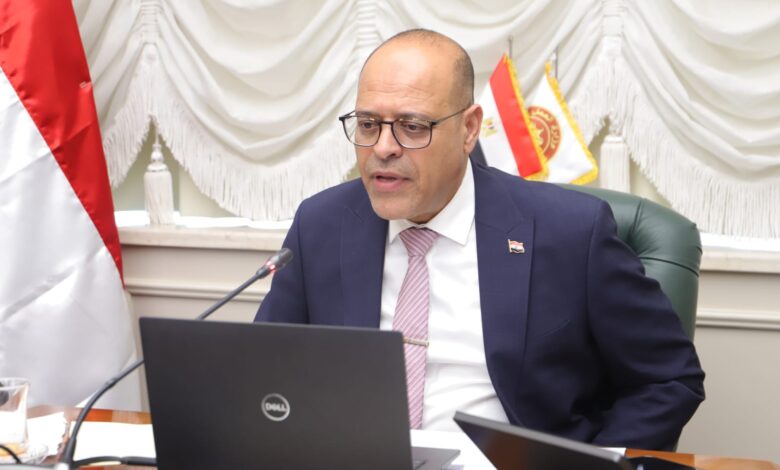 وزير العمل :مطلوب 200 عامل زراعي للعمل في شركة أردنية