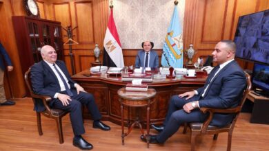 محافظ كفرالشيخ يبحث مع وفد التنمية المحلية تعزيز الحوكمة وجودة الخدمات للمواطنين
