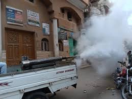استمرار اعمال مكافحة أمراض الصيف و الحشرات الطائرة بمركز ومدينة دسوق