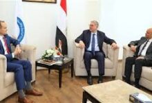 وزير البترول يبحث خطط التوسع فى انتاج الغاز والبترول بالصحراء الغربية مع شركة أباتشي الأمريكية