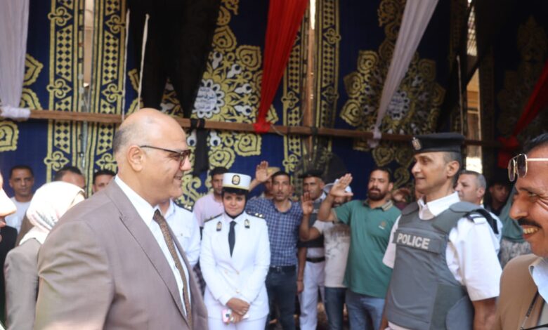 في اليوم الثاني للانتخابات :محافظ القليوبية يتفقد لجان إنتخابات مجلس الشيوخ بالعبور والخانكة