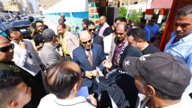 محافظ كفرالشيخ يستمع لشكاوى وطلبات المواطنين.. خلال جولته الميدانية 