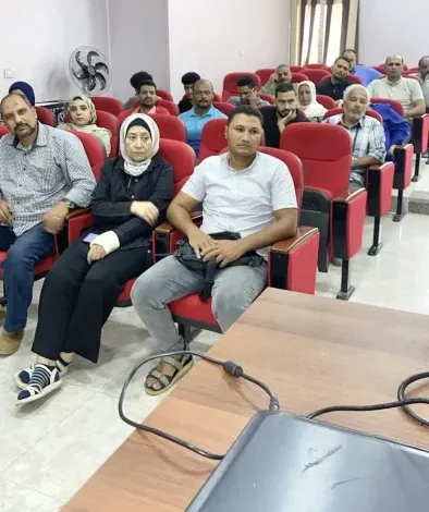 دوة عن السلامة والصحة المهنية بكلية التجارة جامعة الزقازيق