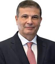 وزير الزراعة يتابع معدلات التنفيذ لمحطات شتل القصب بصعيد مصر