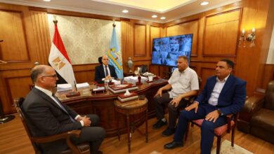 محافظ كفرالشيخ يلتقي رؤساء المراكز والمدن الجدد