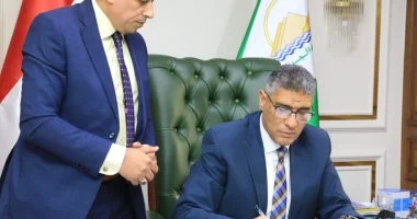 محافظ الجيزة يخفض تنسيق القبول بالثانوى العام 5 درجات ليصبح 220 درجة