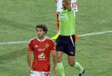 الأهلي يطالب لجنة الحكام بمراجعة حالة طرد محمد هاني فى مباراة فاركو