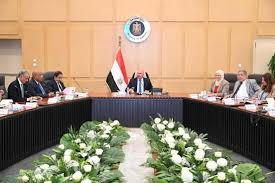 وزير الصناعة والنقل يبحث مع مصنّعي الحديد وشركات السيارات آليات توطين صناعة صاج السيارات