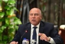 وزيرالنقل : نسعى لامتلاك 21 مركبا لتأمين احتياجات مصر من السلع الاستراتيجية