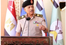  الفريق أول عبد المجيد صقر القائد العام للقوات المسلحة وزير الدفاع والإنتاج الحربى يشهد حفل تخرج الدفعة (168) من كلية الضباط الإحتياط