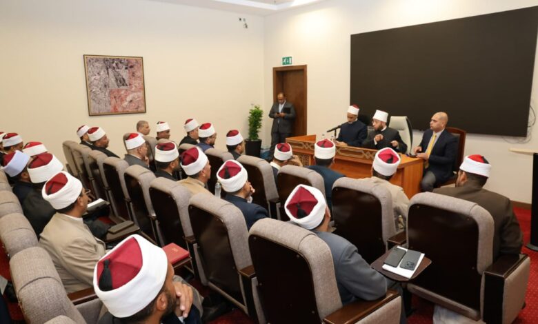 وزير الأوقاف يجتمع بمسئولي الإرشاد الديني ونشر الدعوة بالمديريات الإقليمية