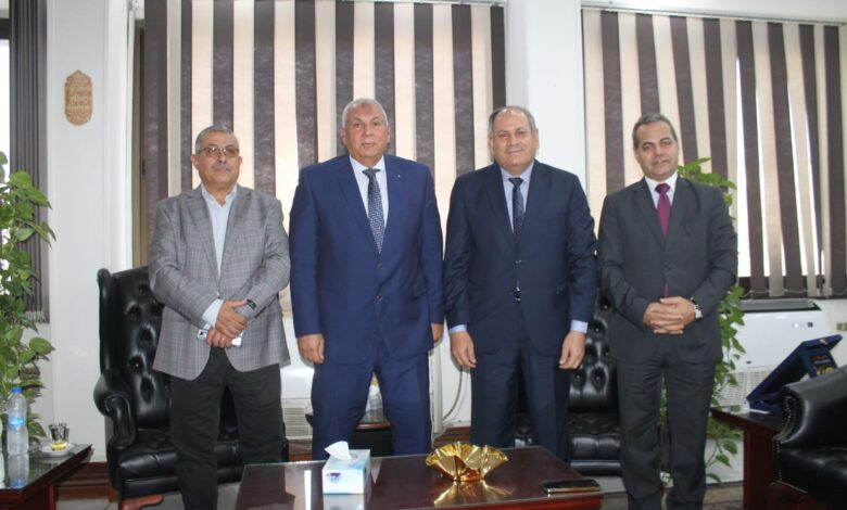 رئيس البحوث الزراعية يستقبل محافظ الوادي الجديد لمناقشة آفاق التعاون